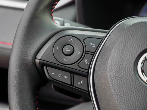 Certified 2025 Toyota RAV4 XSE image 33