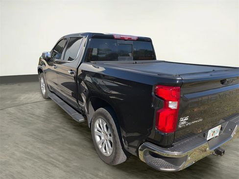 Used 2023 Chevrolet Silverado 1500 LTZ w/ Technology Package image 2