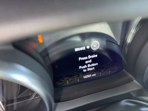 Used 2023 Jeep Wrangler Unlimited Sahara w/ Cold Weather Group image 11