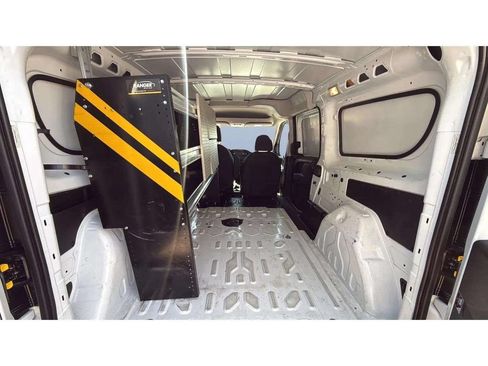 Used 2022 RAM ProMaster City Tradesman FWD image 10