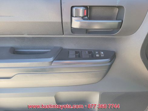 Used 2015 Toyota Tundra SR image 17