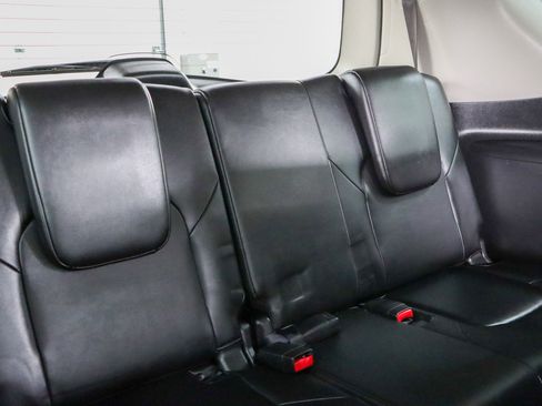 Used 2022 INFINITI QX80 Luxe w/ Cargo Package image 31