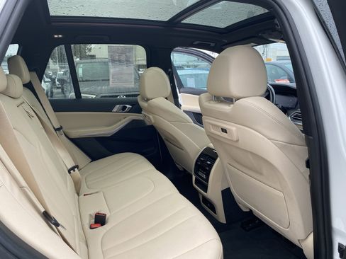 Used 2020 BMW X5 sDrive40i w/ Premium Package image 22