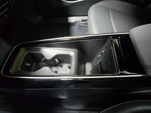 Used 2023 Volkswagen ID.4 Pro S image 25