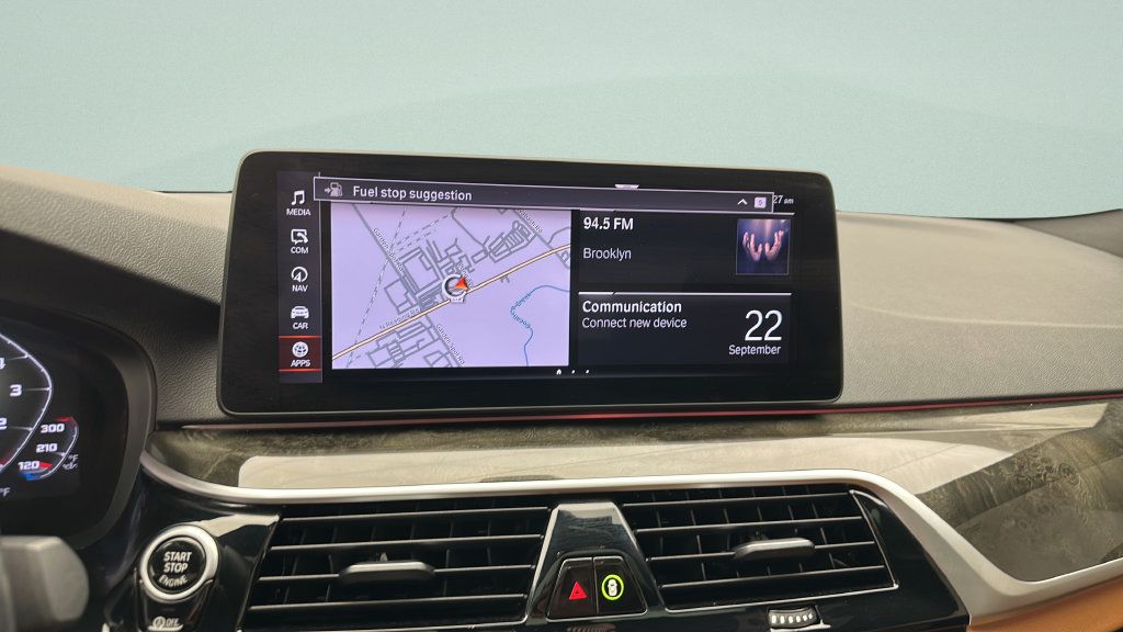Used 2022 BMW 530i xDrive w/ M Sport Package AWD/4WD image 17