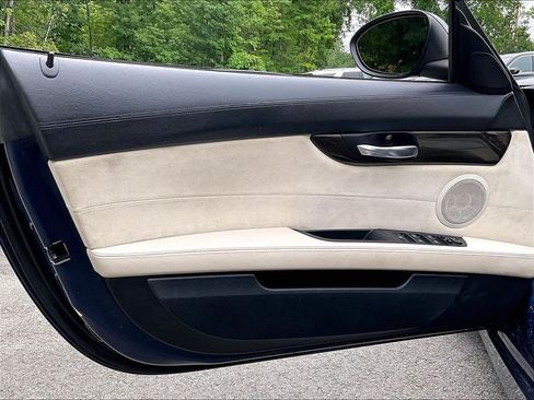 Used 2011 BMW Z4 sDrive35i RWD image 9