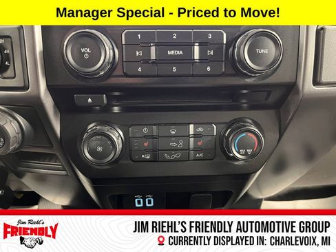 Used 2016 Ford F150 XLT w/ Equipment Group 302A Luxury AWD/4WD image 20