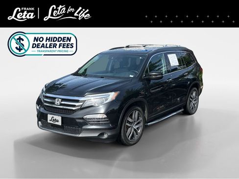 Used 2016 Honda Pilot Touring image 1