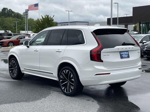 New 2026 Volvo XC90 T8 Plus w/ Protection Package Premier AWD/4WD image 26