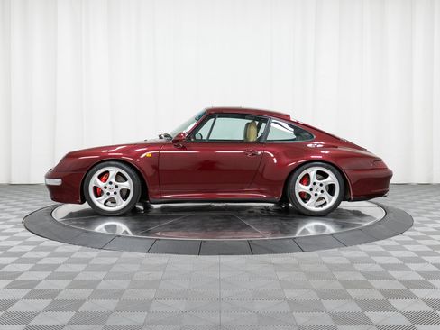 Used 1997 Porsche 911 Carrera 4S AWD/4WD image 2