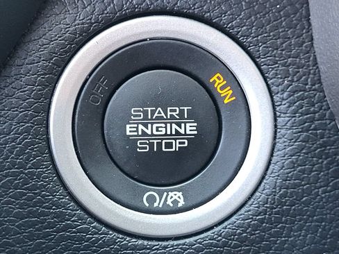 Used 2026 RAM 2500 Big Horn AWD/4WD image 23