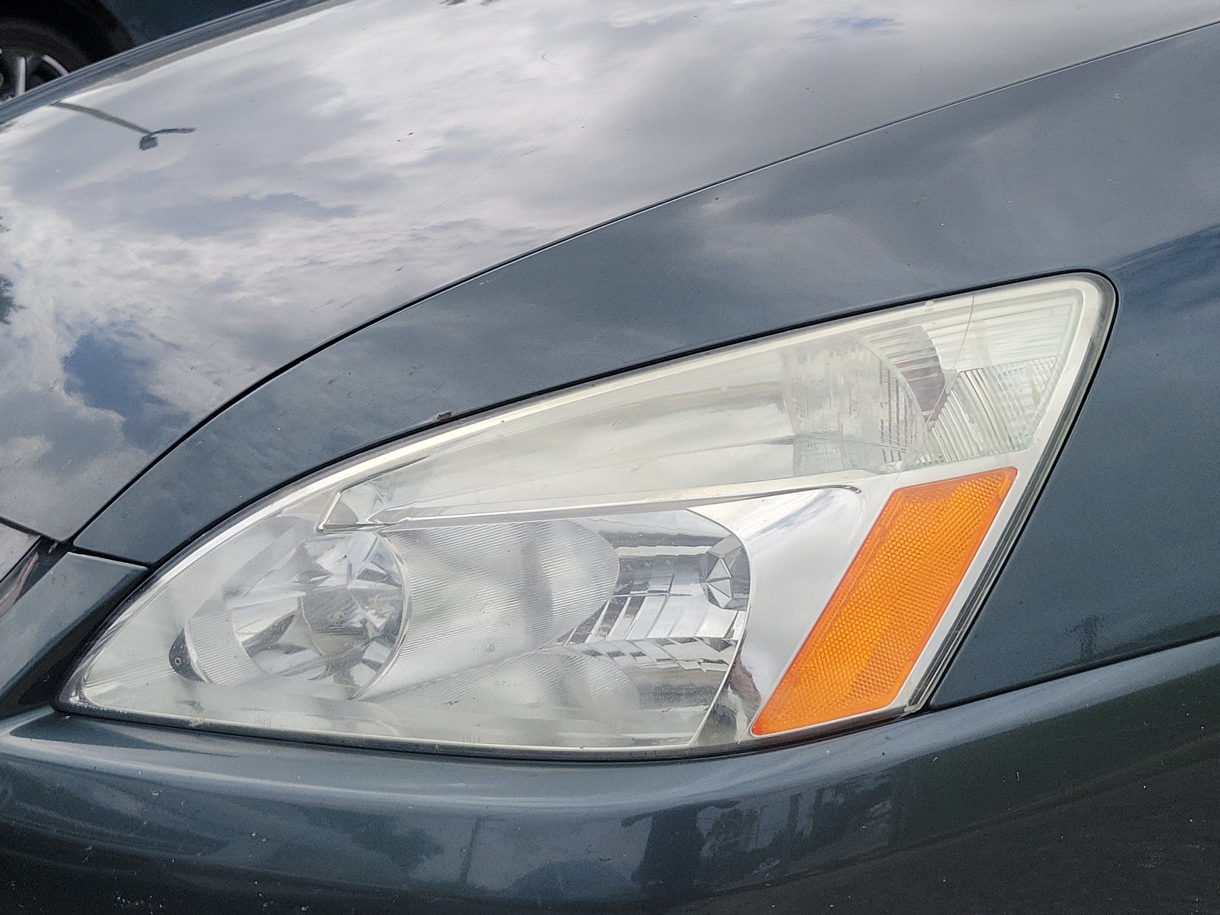 Used 2005 Honda Accord EX image 8