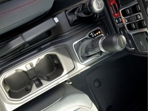 New 2025 Jeep Gladiator Rubicon w/ Convenience Group image 37