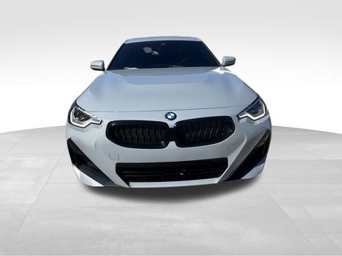 Used 2024 BMW 230i xDrive Coupe w/ Premium Package image 9