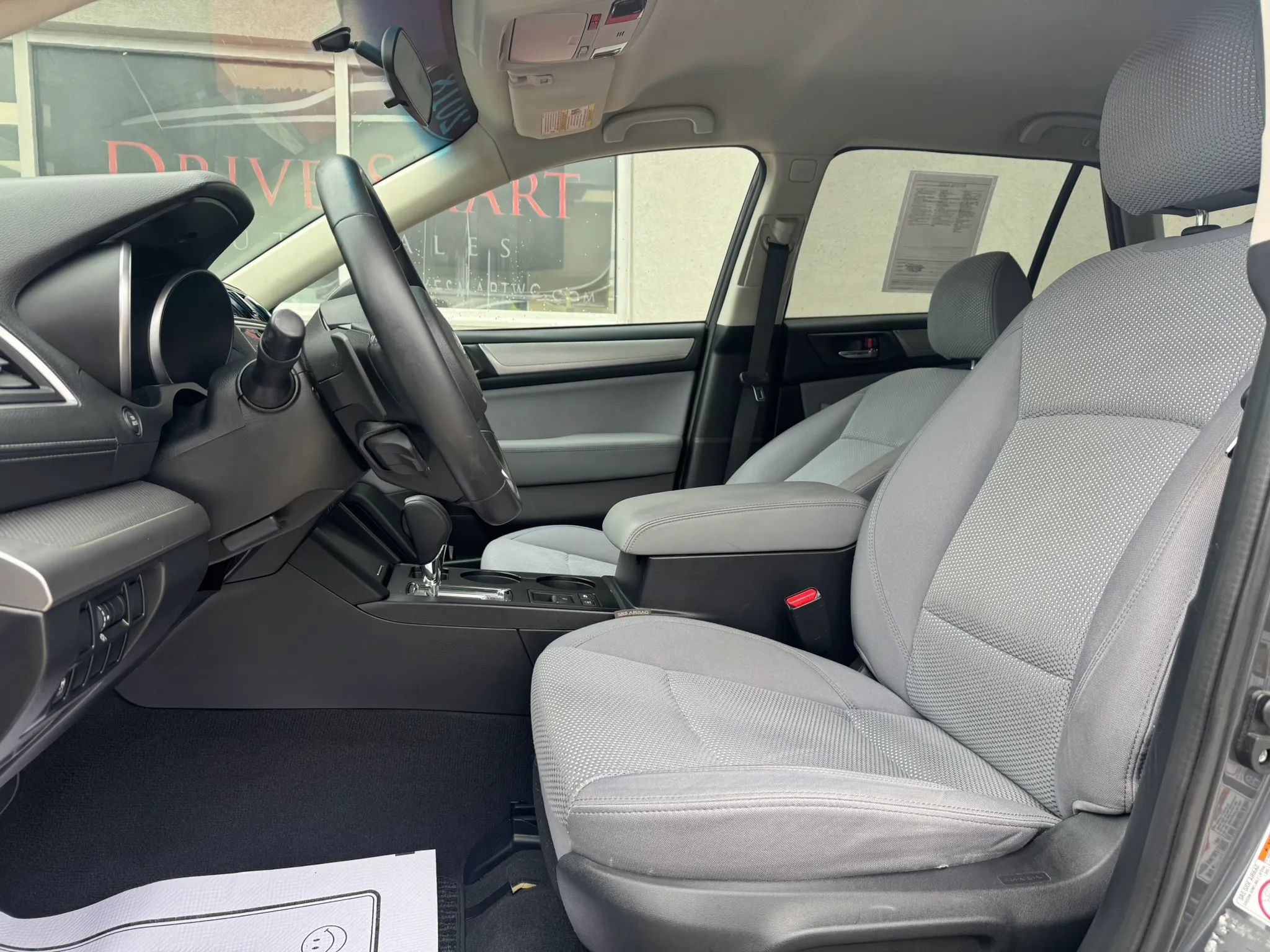 Used 2018 Subaru Outback 2.5i Premium AWD/4WD image 7