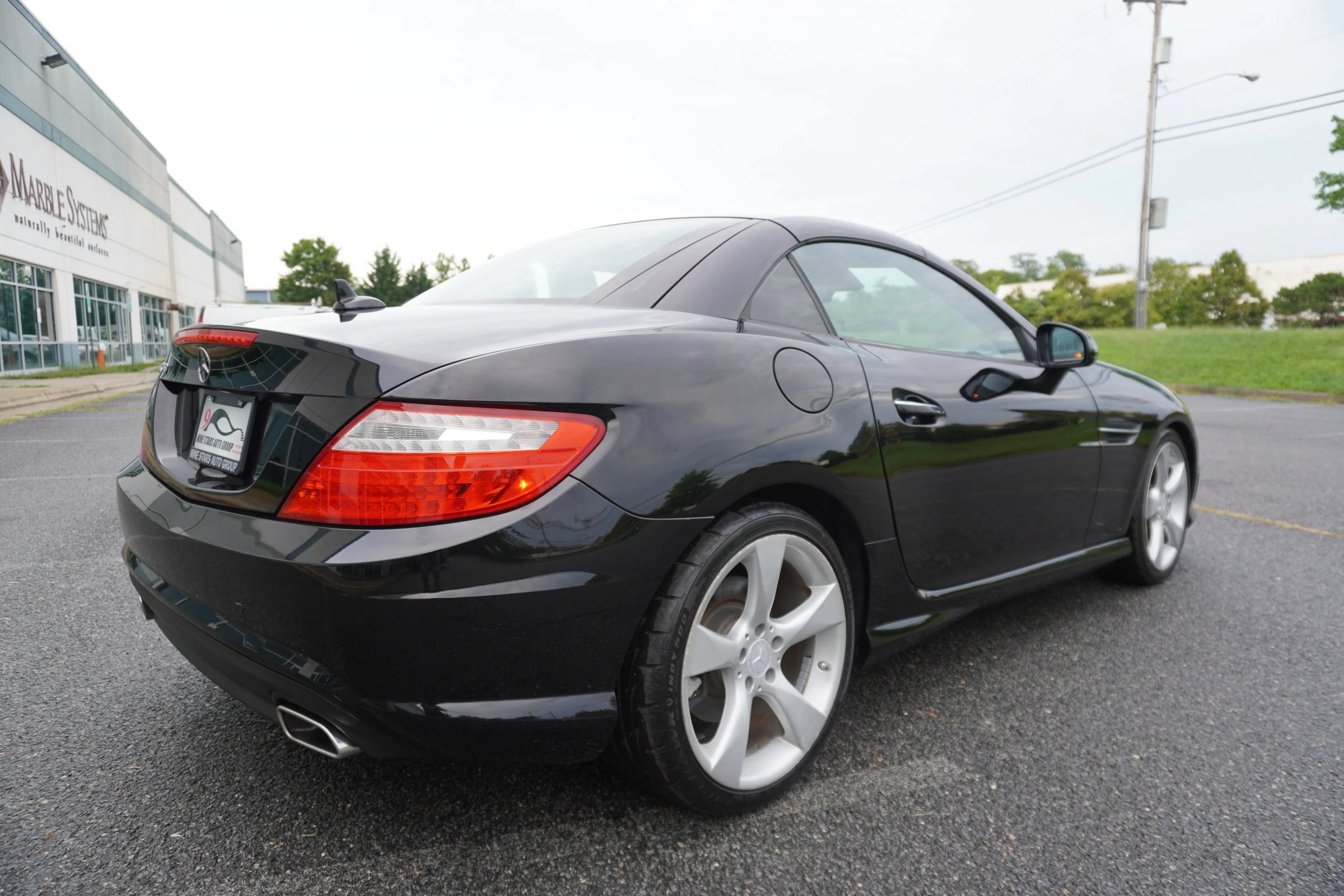 Used 2015 Mercedes-Benz SLK 350 image 7