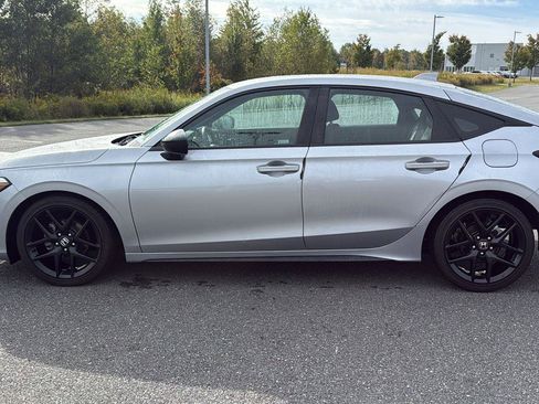 Used 2023 Honda Civic Sport image 12