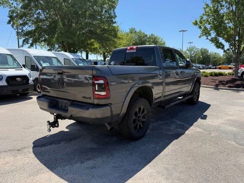 Used 2020 RAM 2500 Laramie w/ Night Edition AWD/4WD image 8