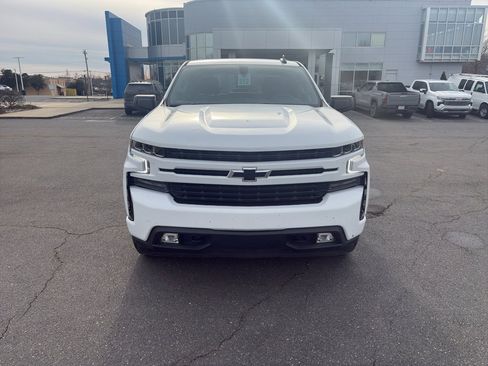 Used 2021 Chevrolet Silverado 1500 RST image 2
