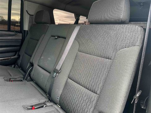 Used 2016 Chevrolet Suburban LS w/ Enhanced Driver Alert Package image 19
