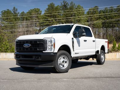 New 2026 Ford F350 XL w/ FX4 Off-Road Package
