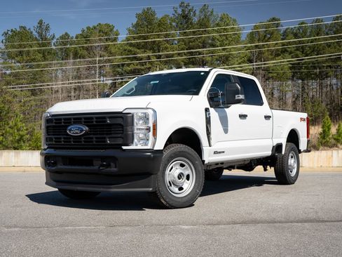 New 2026 Ford F350 XL w/ FX4 Off-Road Package image 1