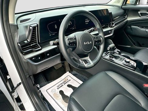 Used 2023 Kia Sportage EX FWD image 9