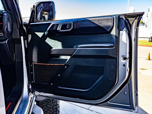 Used 2024 Ford Bronco Raptor AWD/4WD image 31