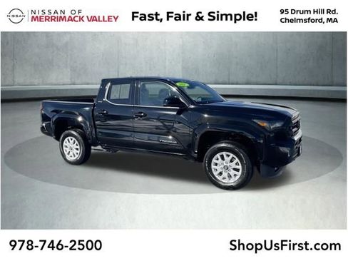 Used 2026 Toyota Tacoma SR5 image 1