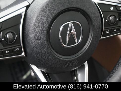 Used 2022 Acura MDX SH-AWD w/ Technology Package image 13