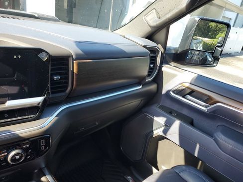 Used 2026 Chevrolet Silverado 3500 High Country w/ High Country Premium Package AWD/4WD image 26