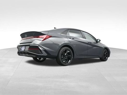 New 2026 Hyundai Elantra SEL Sport Premium FWD image 36