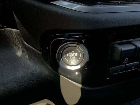 New 2026 Chevrolet Silverado 1500 LT image 33