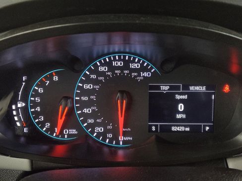 Used 2018 Chevrolet Trax LT w/ LT Convenience Package image 23