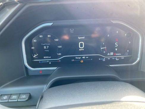 Used 2024 GMC Sierra 2500 AT4 w/ Technology Package image 26