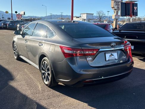 Used 2018 Toyota Avalon XLE Premium FWD image 5