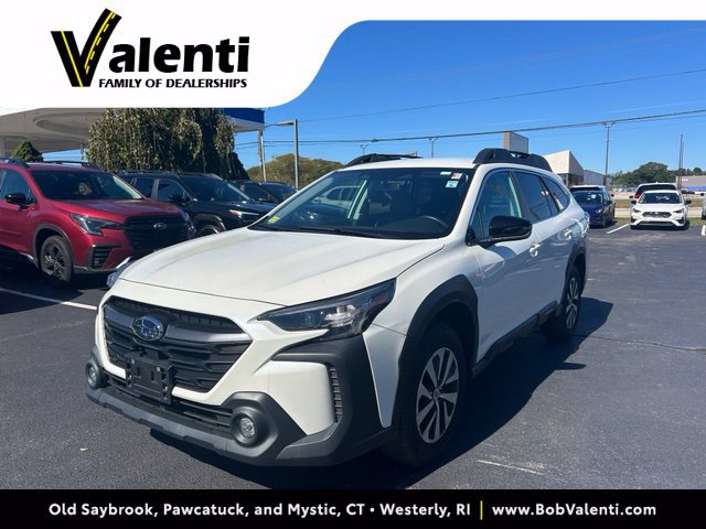 Used 2023 Subaru Outback Premium AWD/4WD image 1