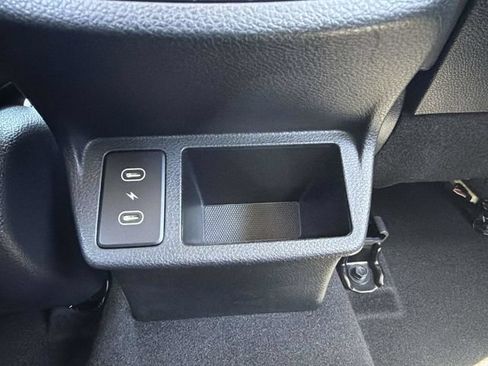 Used 2024 Kia Seltos SX AWD/4WD image 17