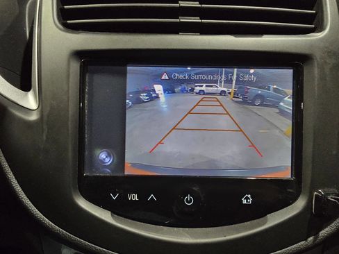 Used 2015 Chevrolet Trax LT w/ LT Sun and Sound Package AWD/4WD image 35