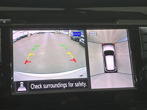 Used 2020 Nissan Rogue SL FWD image 25