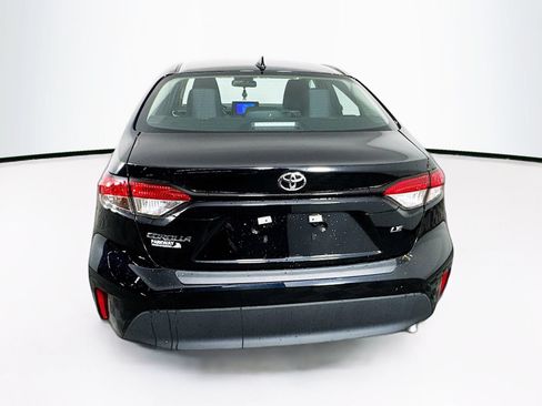 Certified 2025 Toyota Corolla LE FWD image 6