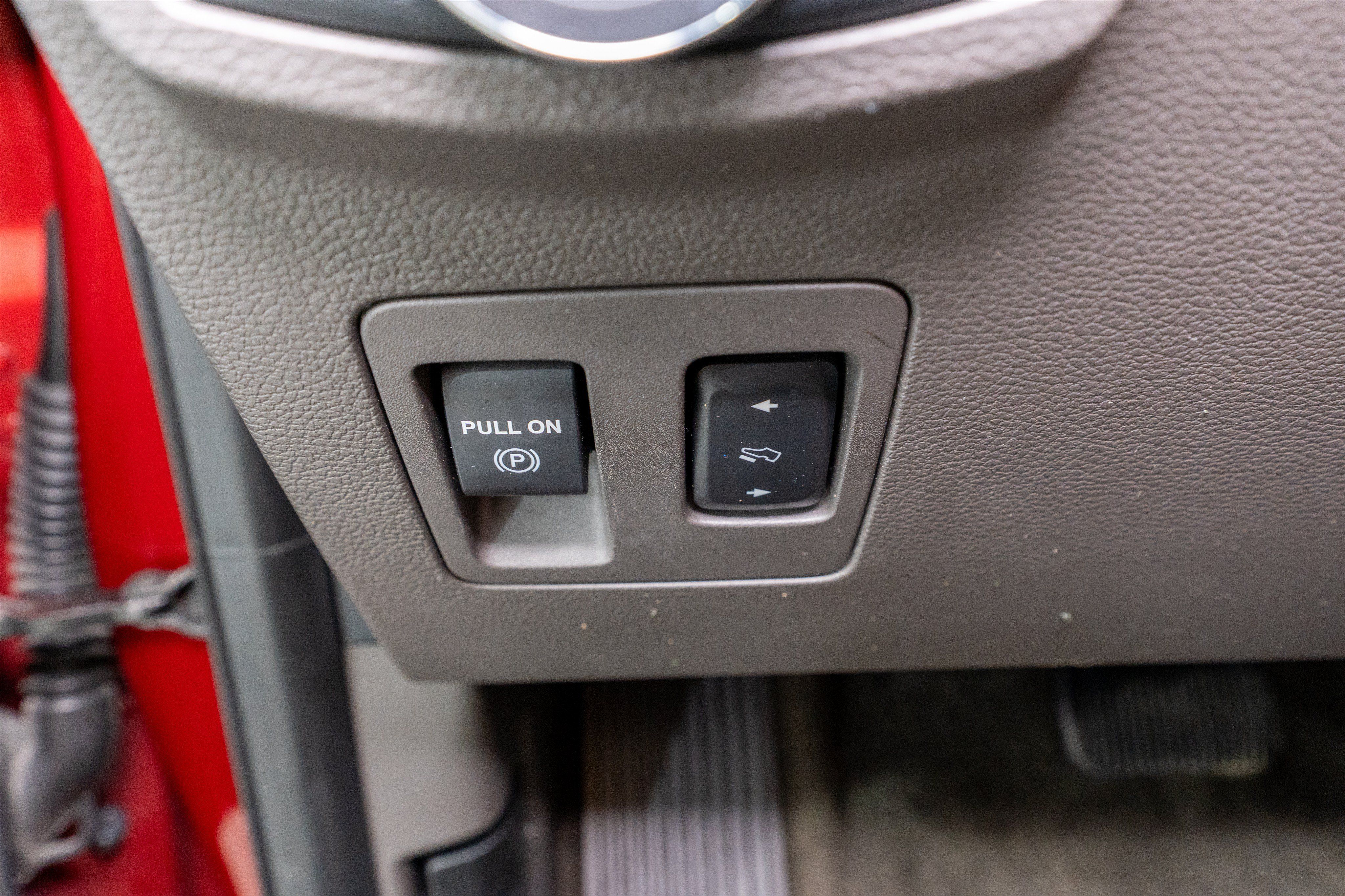 Used 2018 Ford Expedition Max XLT w/ Equipment Group 202A AWD/4WD image 31