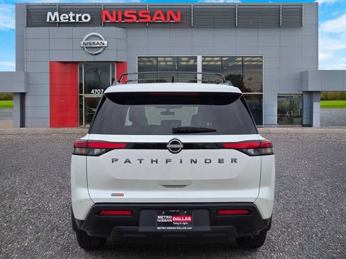 New 2026 Nissan Pathfinder SV FWD image 5