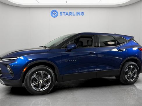 Certified 2023 Chevrolet Blazer LT FWD image 3