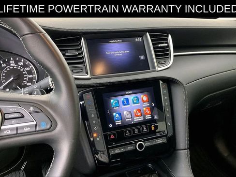 Certified 2025 INFINITI QX50 Luxe image 8