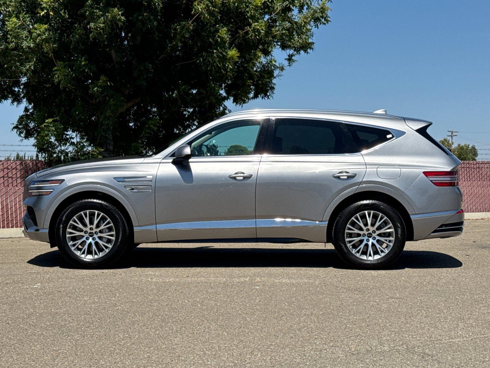 Used 2025 Genesis GV80 2.5T Standard AWD/4WD image 7