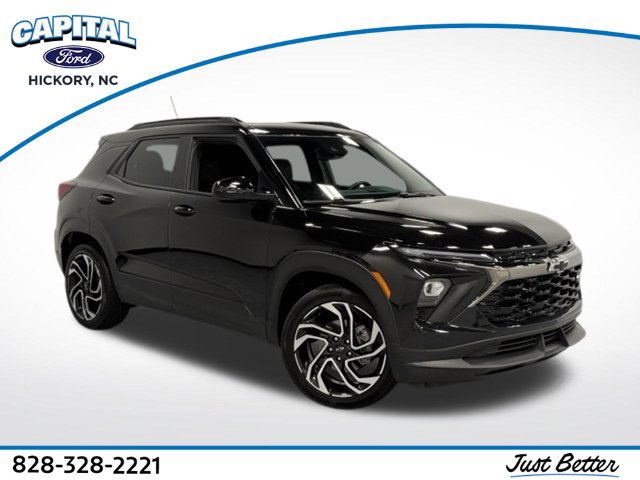 Used 2026 Chevrolet TrailBlazer RS w/ Convenience Package FWD image 1