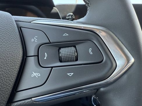 New 2025 Chevrolet Trax LT w/ Driver Confidence Package image 24