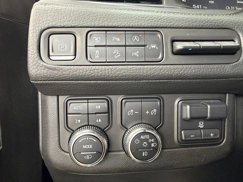 Used 2023 GMC Yukon Denali w/ Denali Reserve Package AWD/4WD image 81