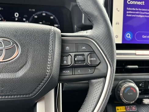 New 2026 Toyota 4Runner TRD Off-Road Premium AWD/4WD image 19